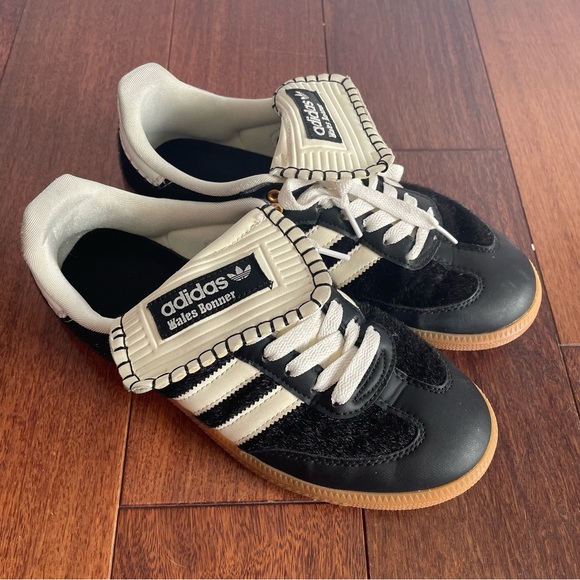 Black WALES BONNER x adidas Originals Samba Pony Tonal Unisex Sneaker Size 7.5 - Picture 2 of 12